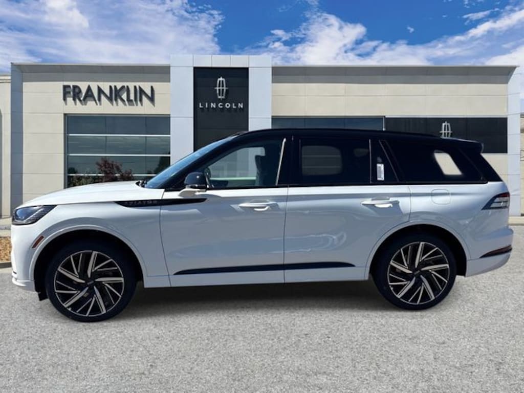 New 2026 Lincoln Aviator Black Label SUV