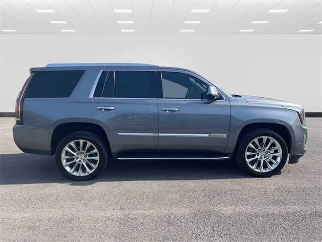 Certified 2019 Cadillac Escalade Luxury with VIN 1GYS3BKJ0KR209667 for sale in Franklin, TN