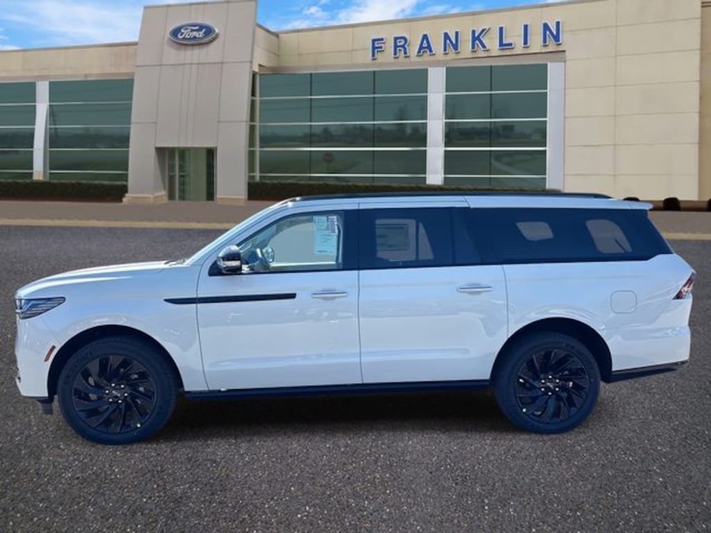 New 2026 Lincoln Navigator L Reserve SUV