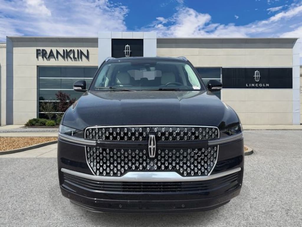 New 2026 Lincoln Navigator L Premiere SUV