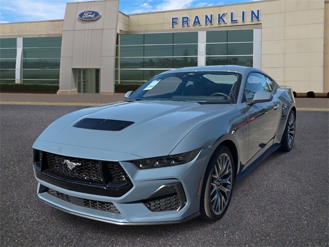 2025 Ford Mustang GT Premium photo 3