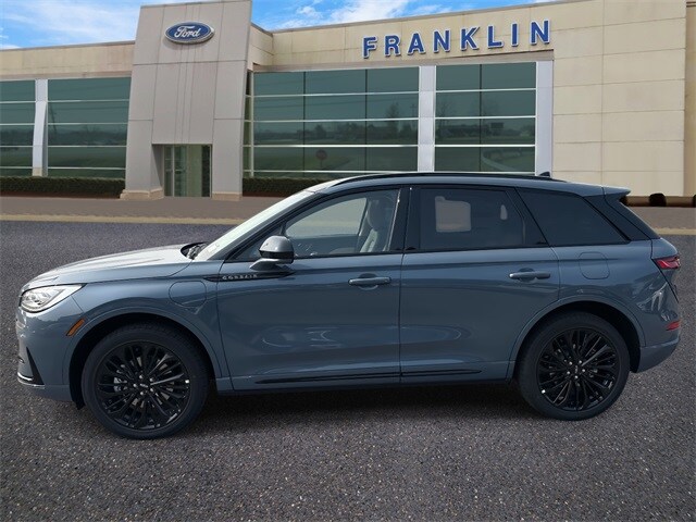 2025 Lincoln Corsair Grand Touring photo 4