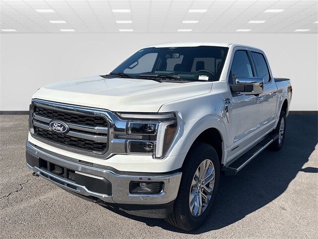 2025 Ford F-150 Lariat photo 3