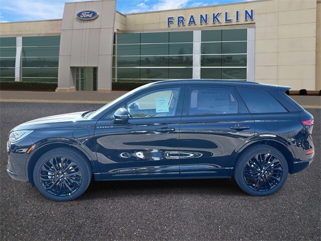 2026 Lincoln Corsair Grand Touring photo 3