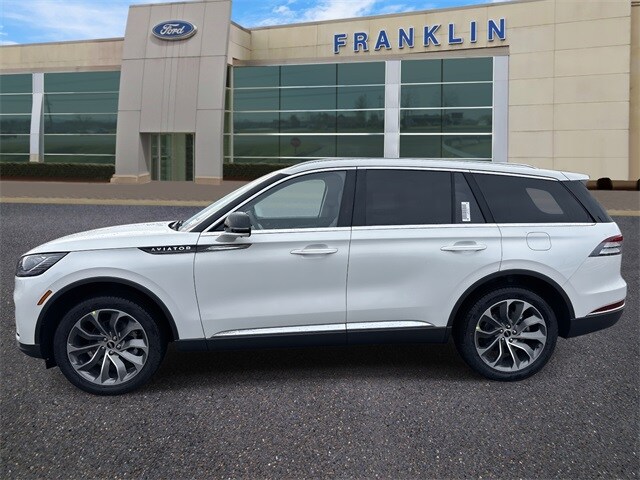 2026 Lincoln Aviator Reserve photo 4