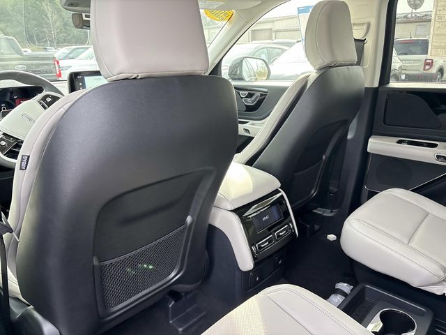 2026 Lincoln Aviator Premiere - Photo 17