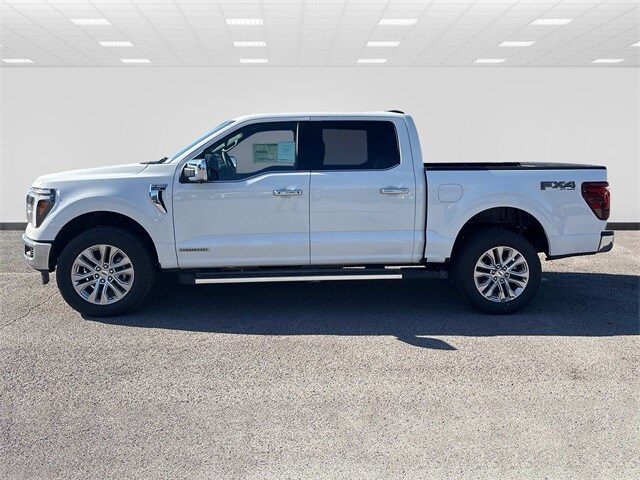 2025 Ford F-150 Lariat photo 4