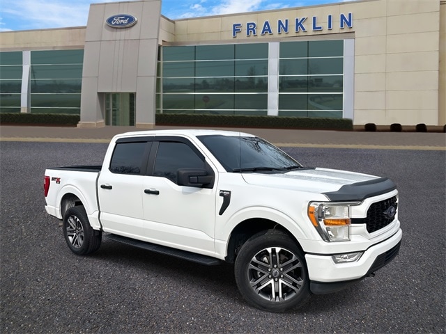 2021 Ford F-150 XL's photo