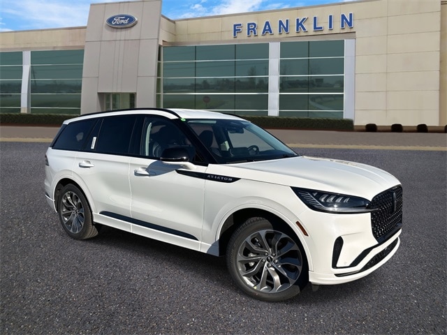 2026 Lincoln Aviator Premiere's photo