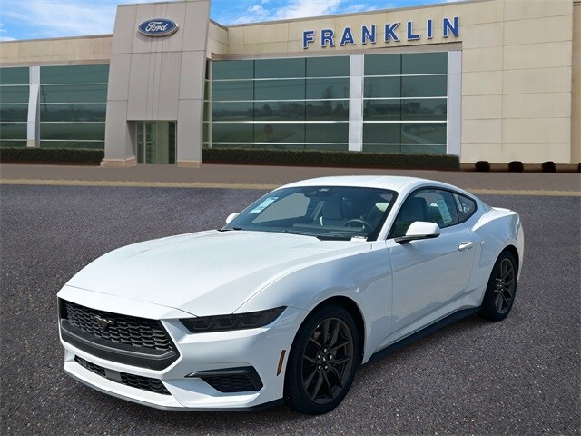2025 Ford Mustang EcoBoost Premium photo 3