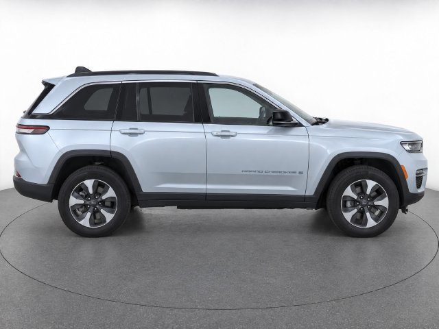 2025 Jeep Grand Cherokee 4xe - Photo 9