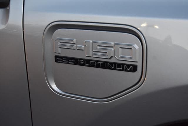 2023 Ford F-150 Lightning Platinum 6