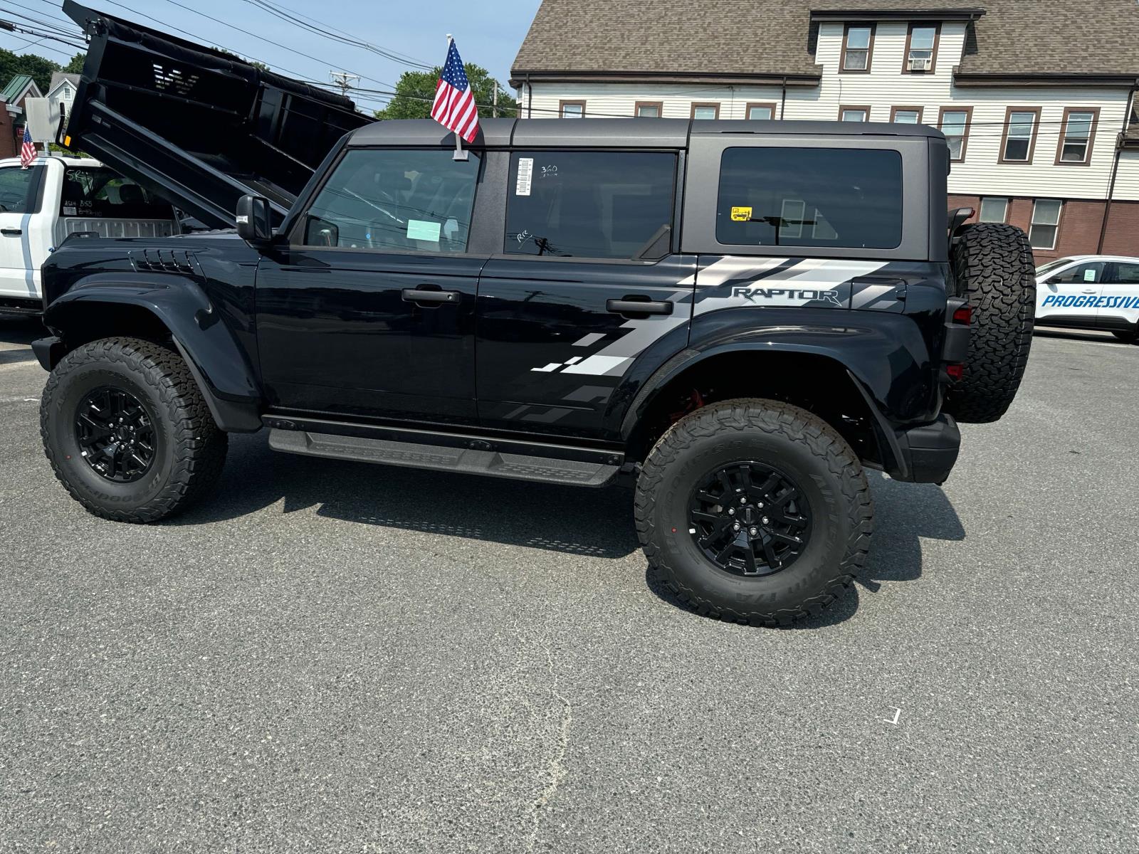 2024 Ford Bronco Raptor 2