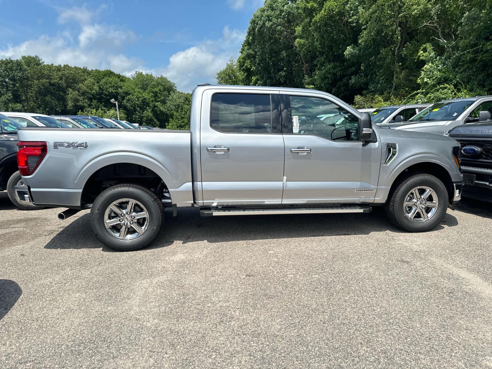 2024 Ford F-150 Hybrid XLT 4