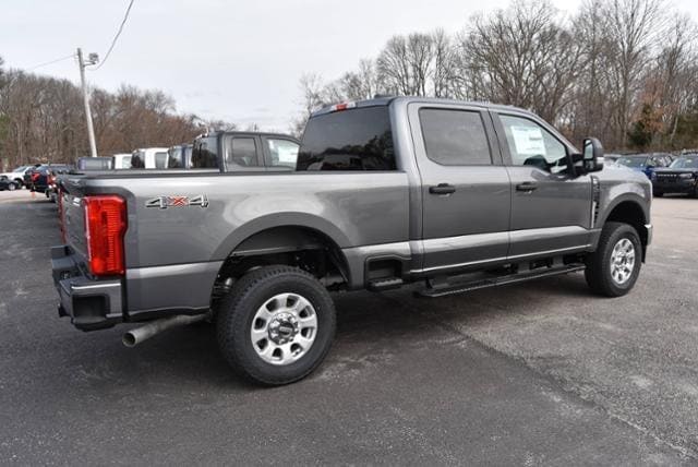 2024 Ford F-250 XLT 3