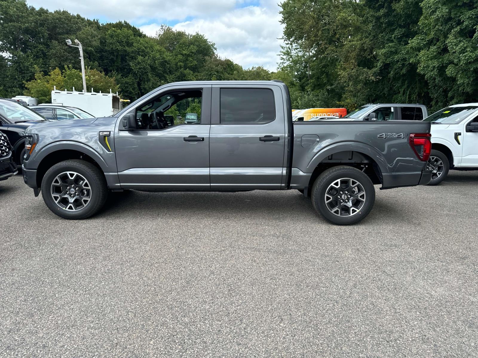 2024 Ford F-150 STX 2