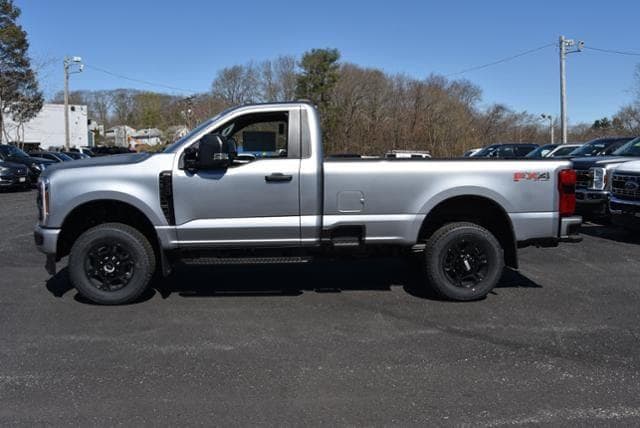 2024 Ford F-350 XL 2