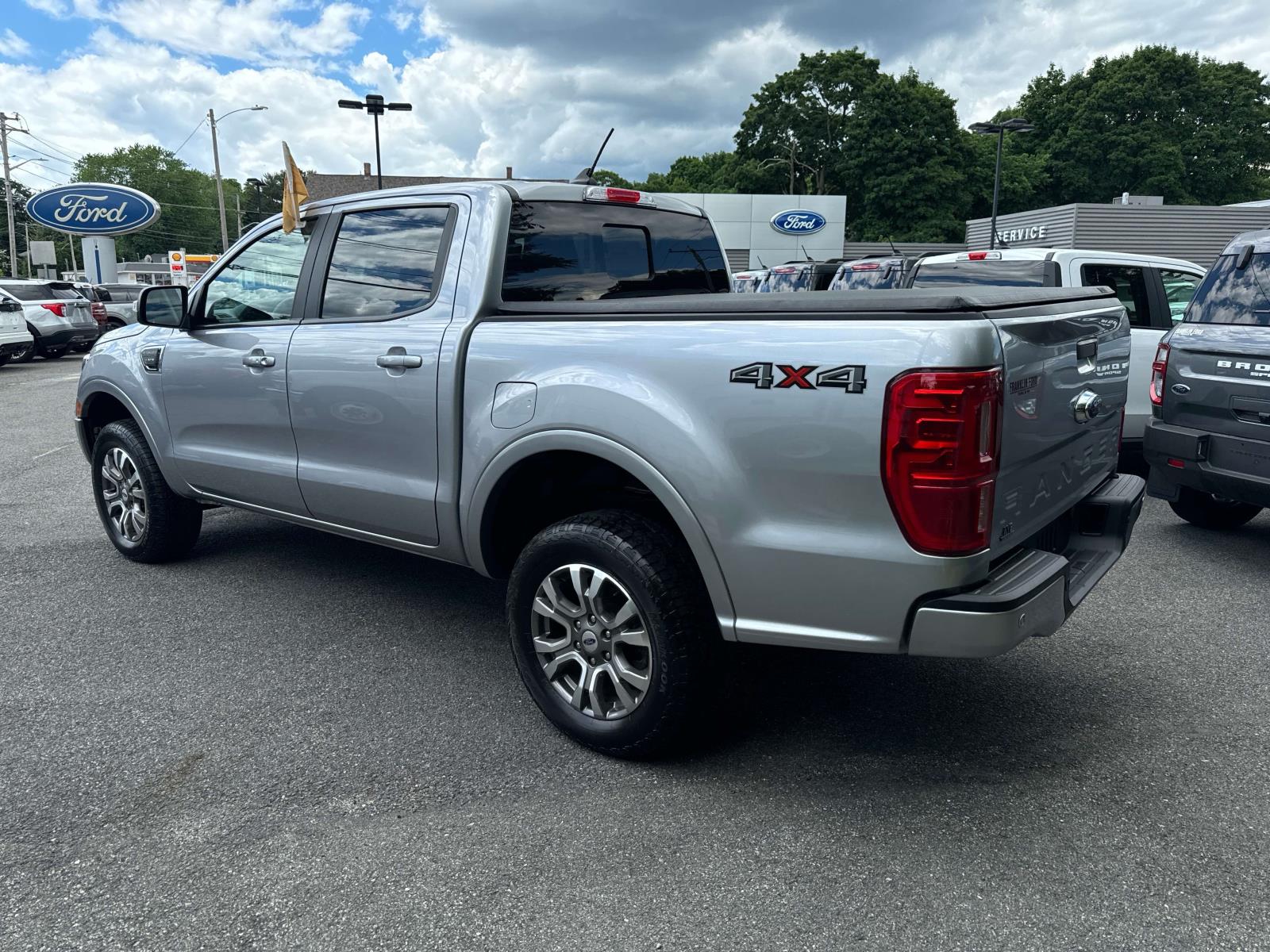 2021 Ford Ranger Lariat 2