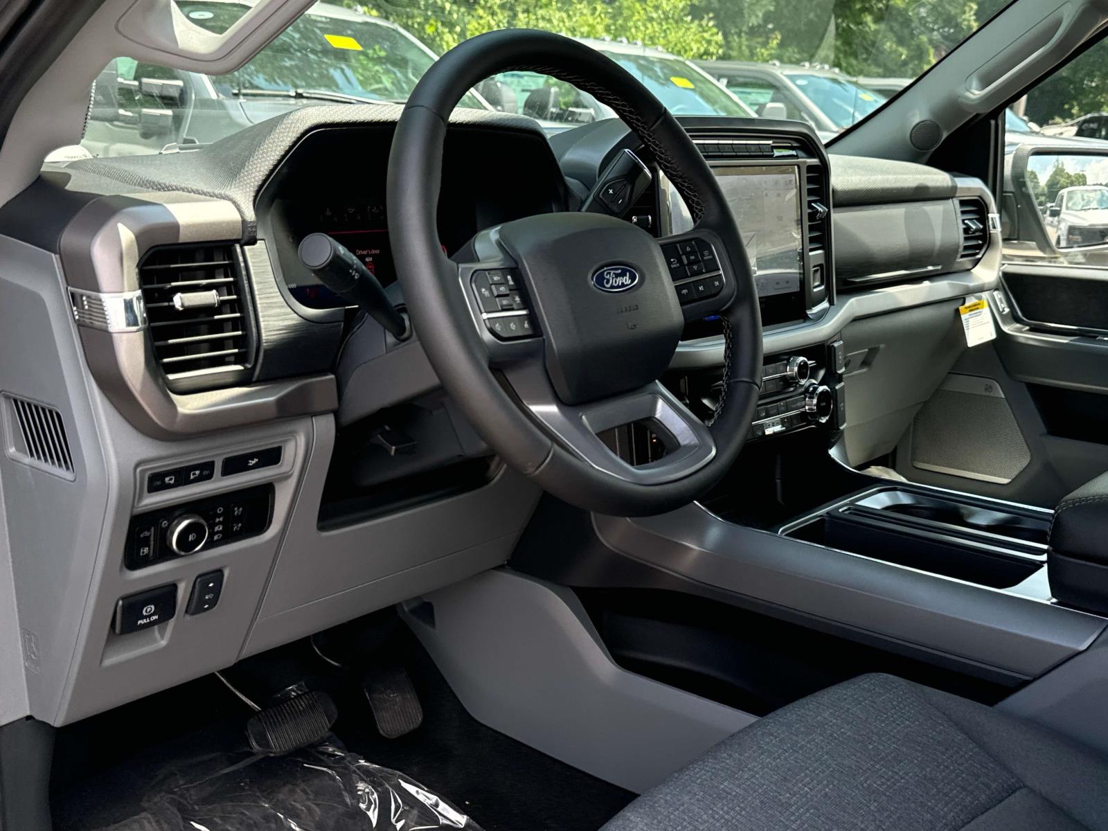 2024 Ford F-150 Hybrid XLT 13