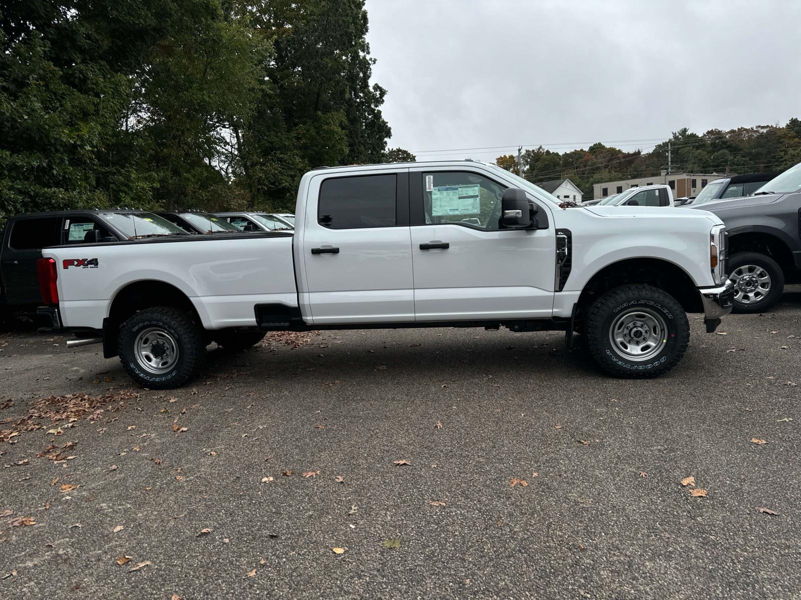 2024 Ford F-350 XL 5