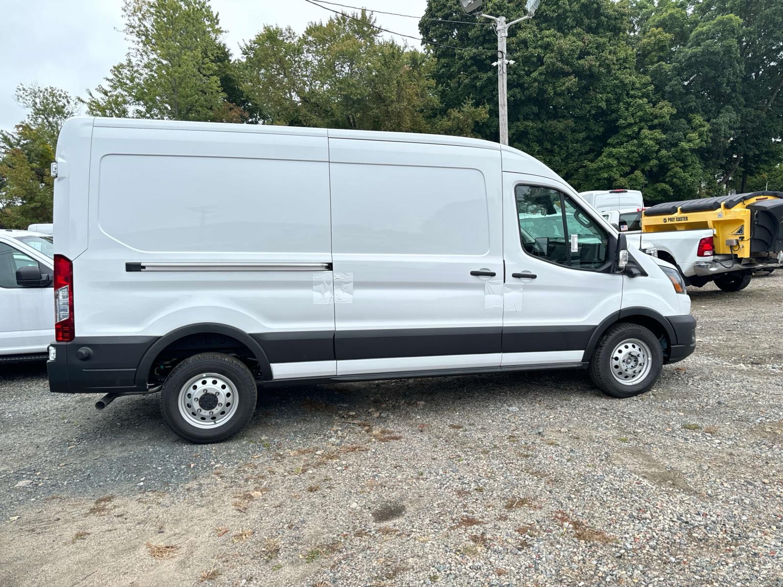 2024 Ford Transit-250 LWB Med Roof 4