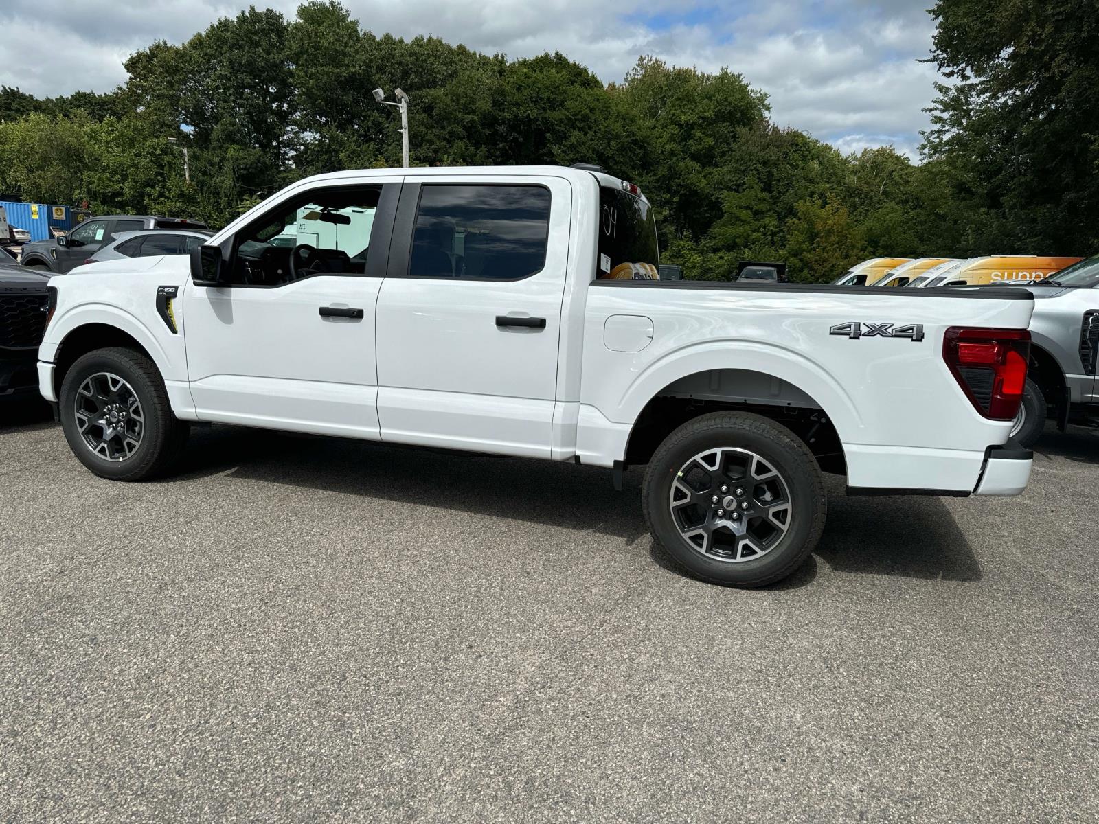 2024 Ford F-150 STX 3