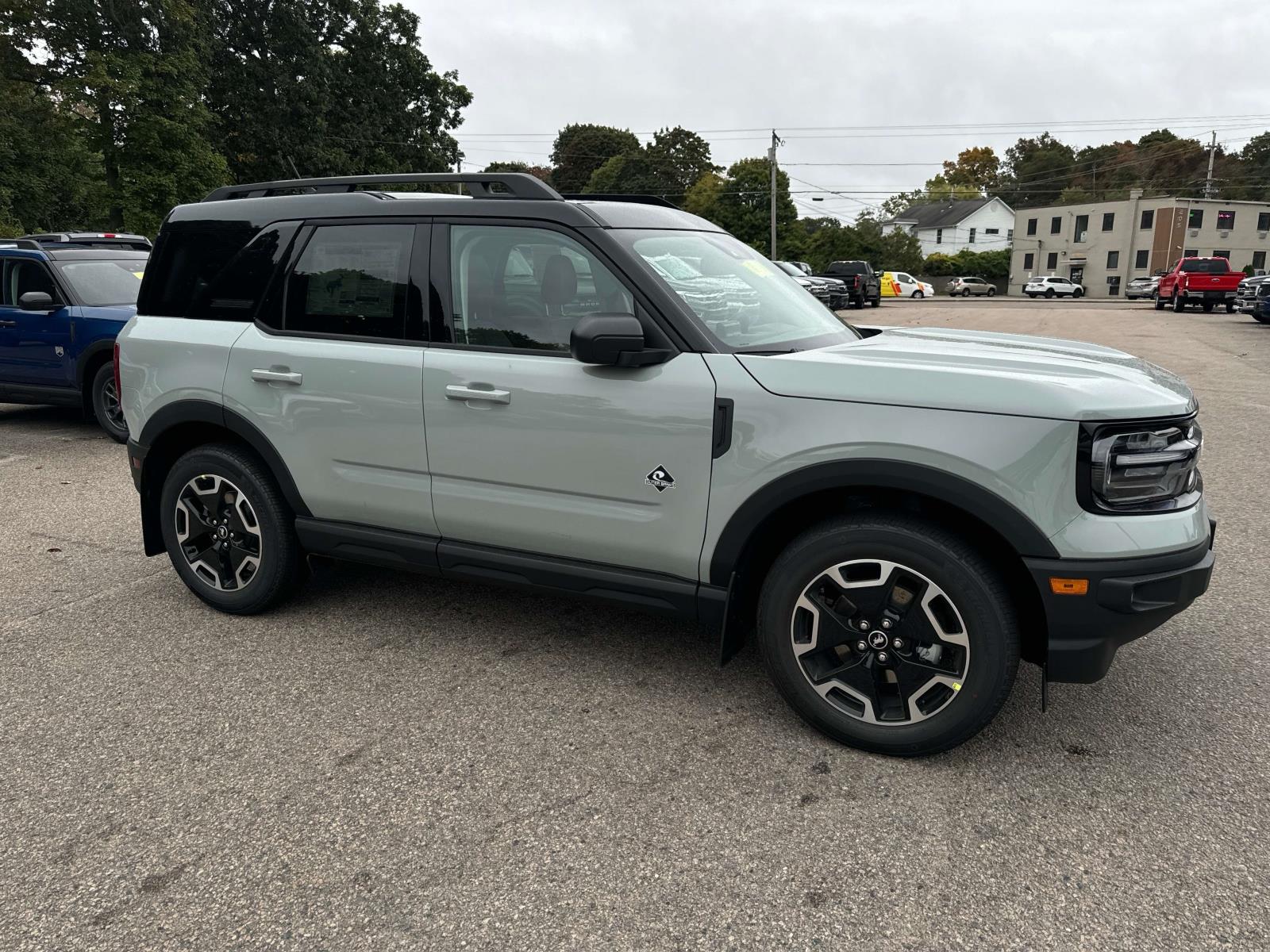 2024 Ford Bronco Sport Outer Banks 6