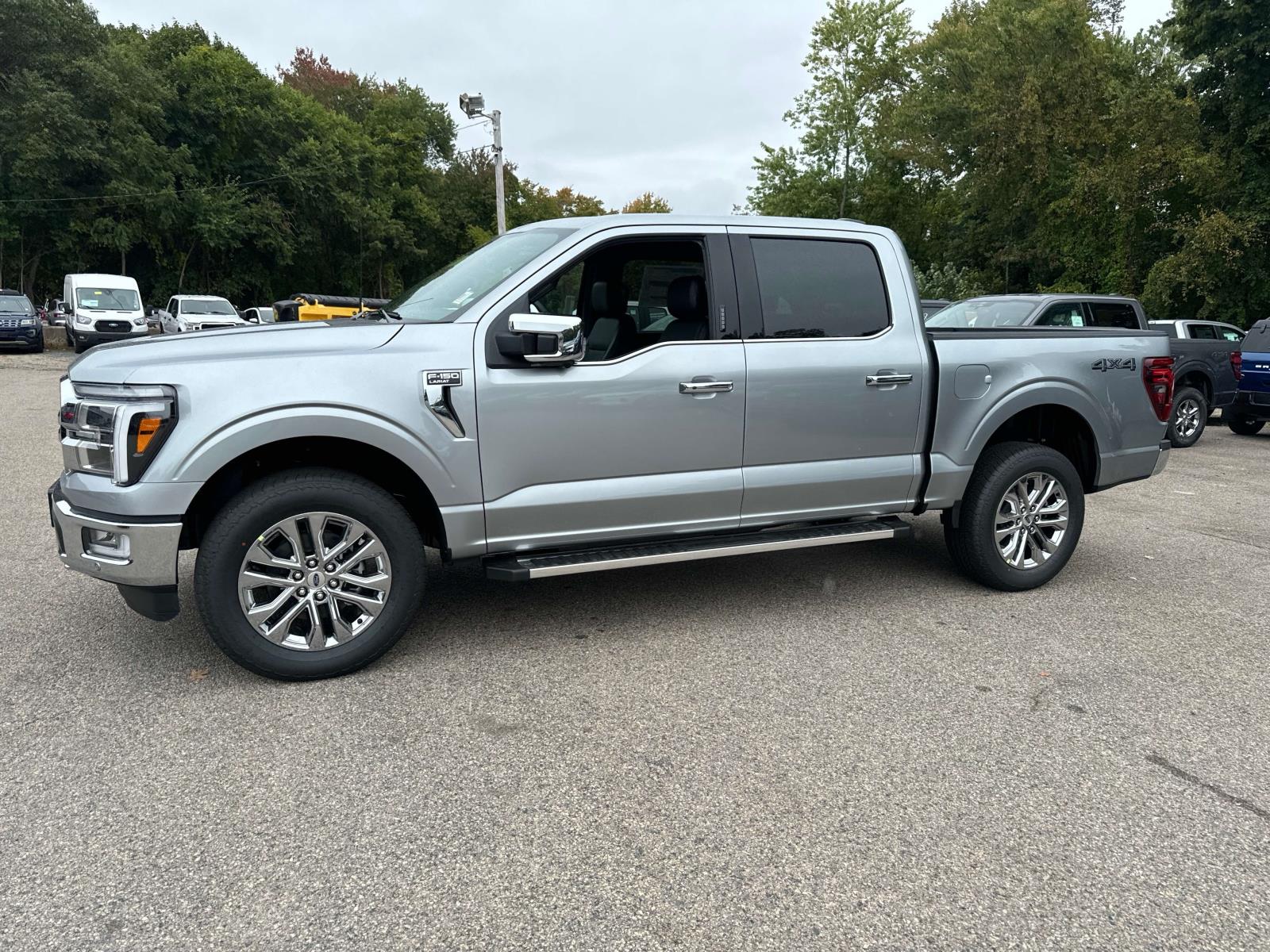 2024 Ford F-150 Lariat 2