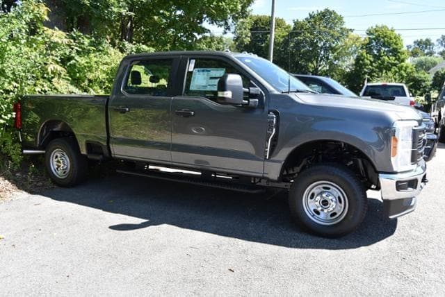 2023 Ford F-250 XL 2