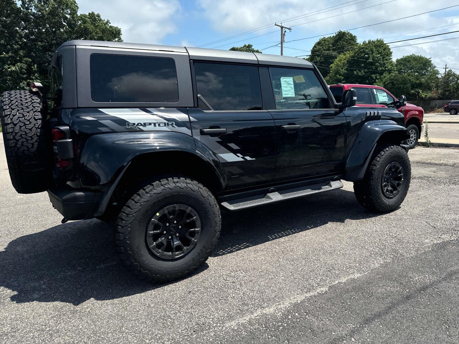 2024 Ford Bronco Raptor 4