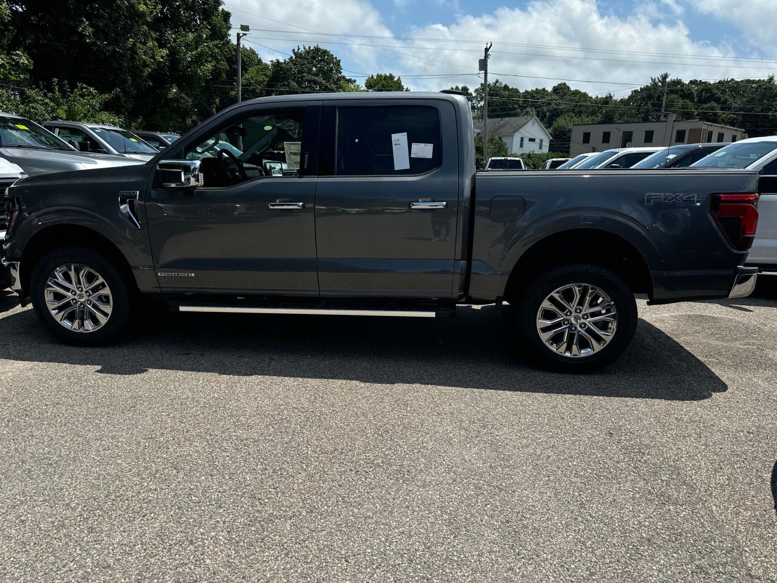 2024 Ford F-150 Hybrid XLT 3