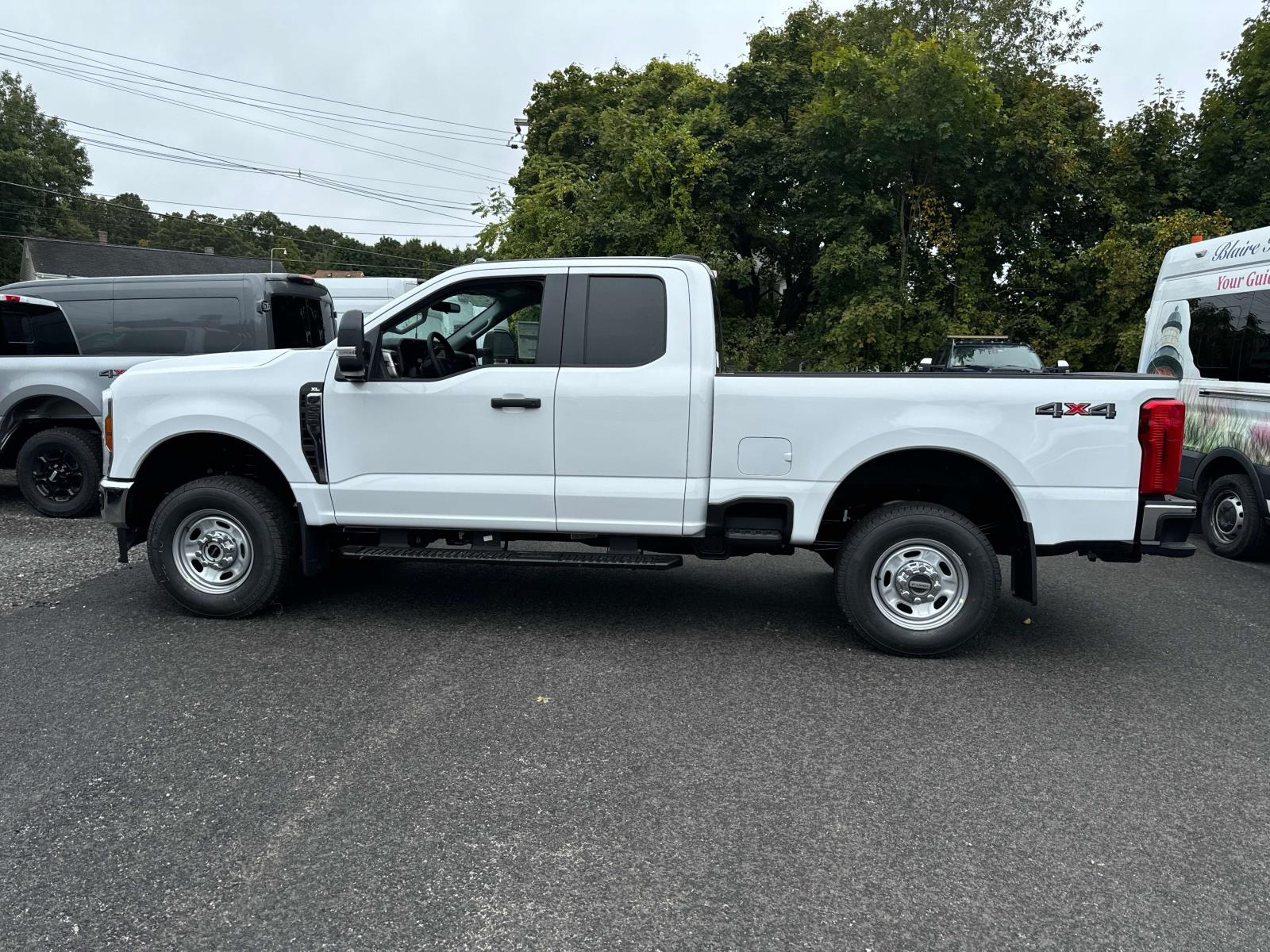 2024 Ford F-250 XL 2