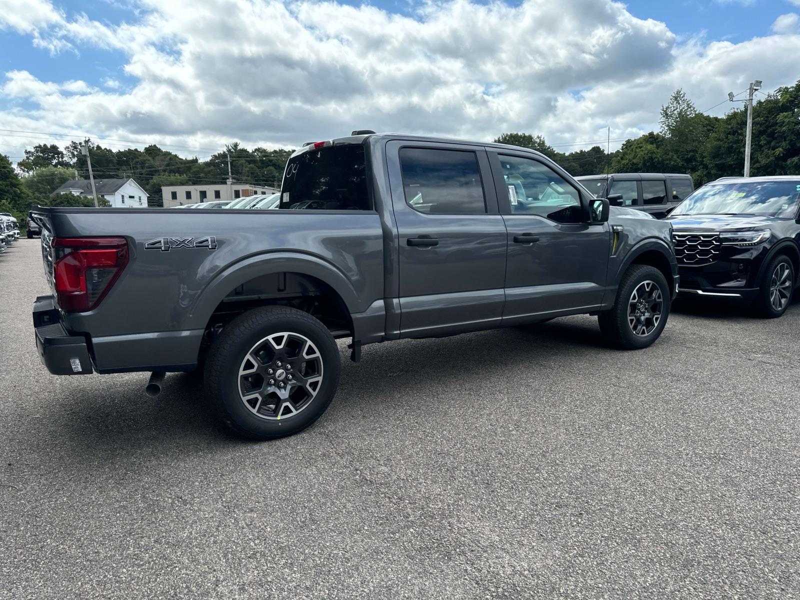 2024 Ford F-150 STX 4