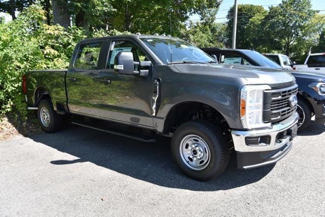 2023 Ford F-250 XL 3