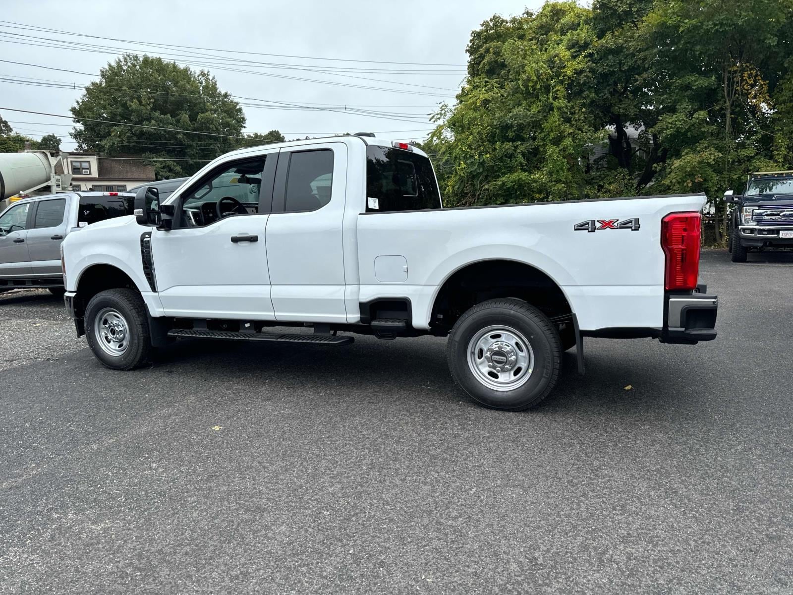 2024 Ford F-250 XL 3