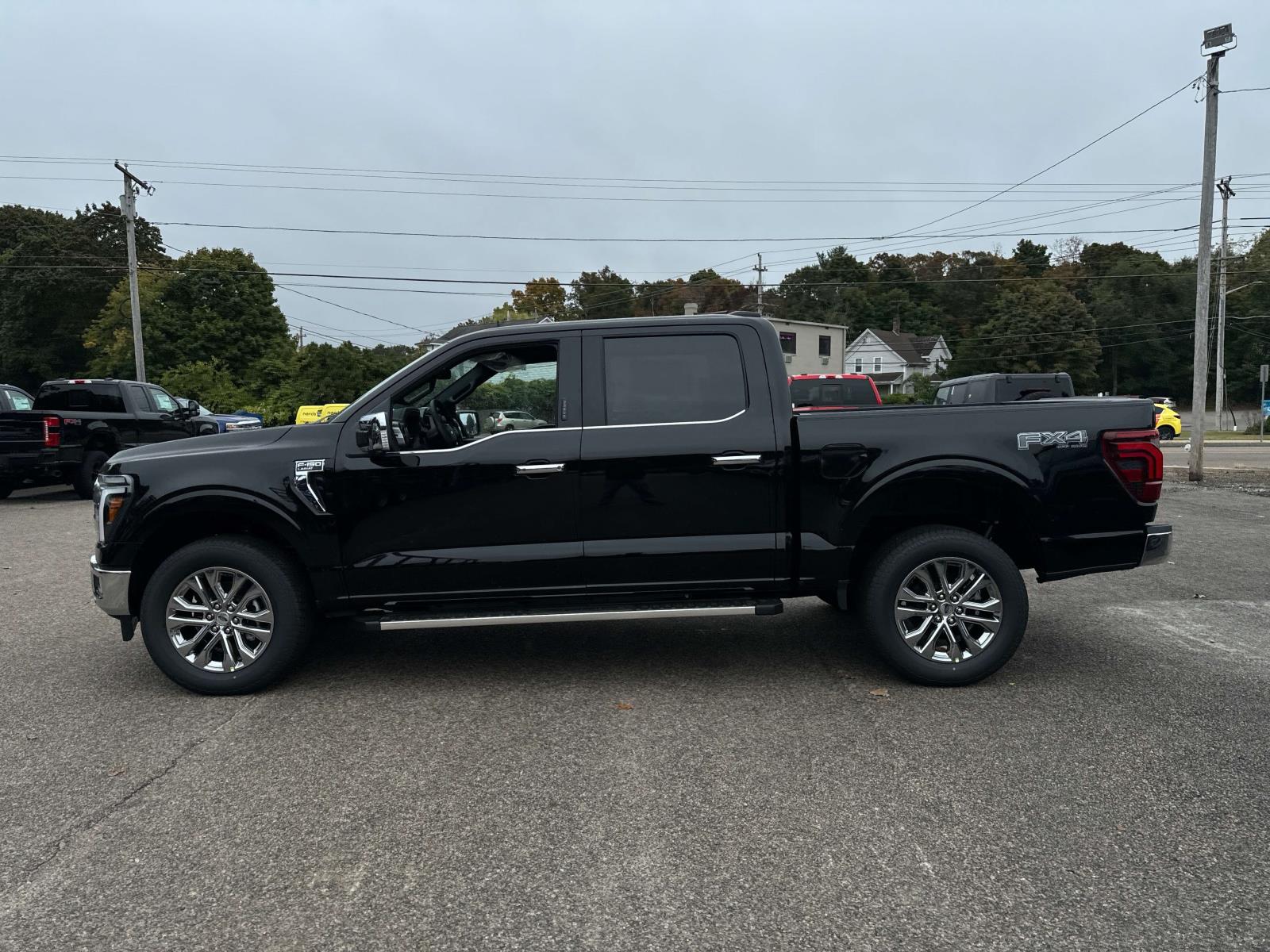 2024 Ford F-150 Lariat 2