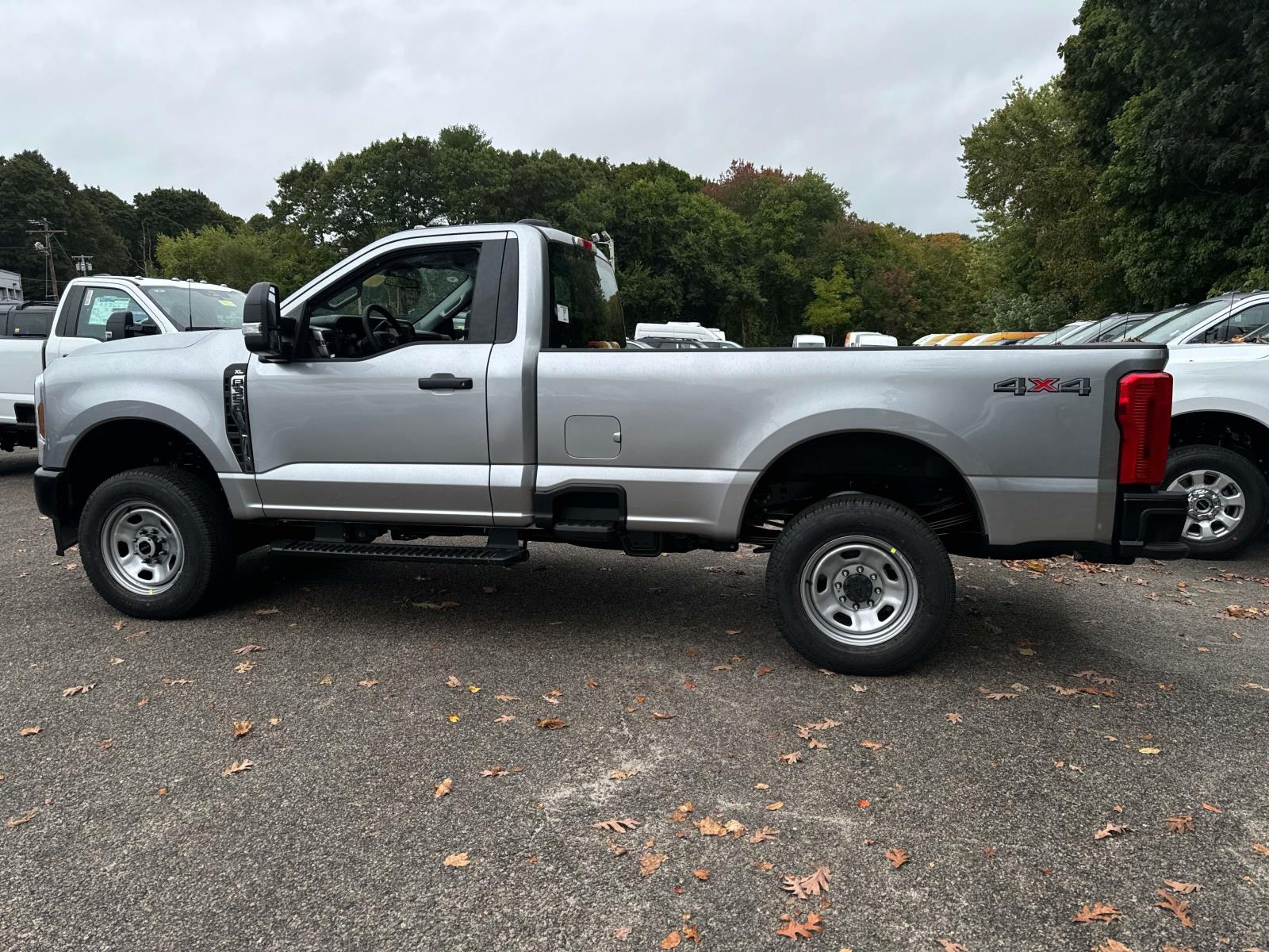 2024 Ford F-350 XL 3