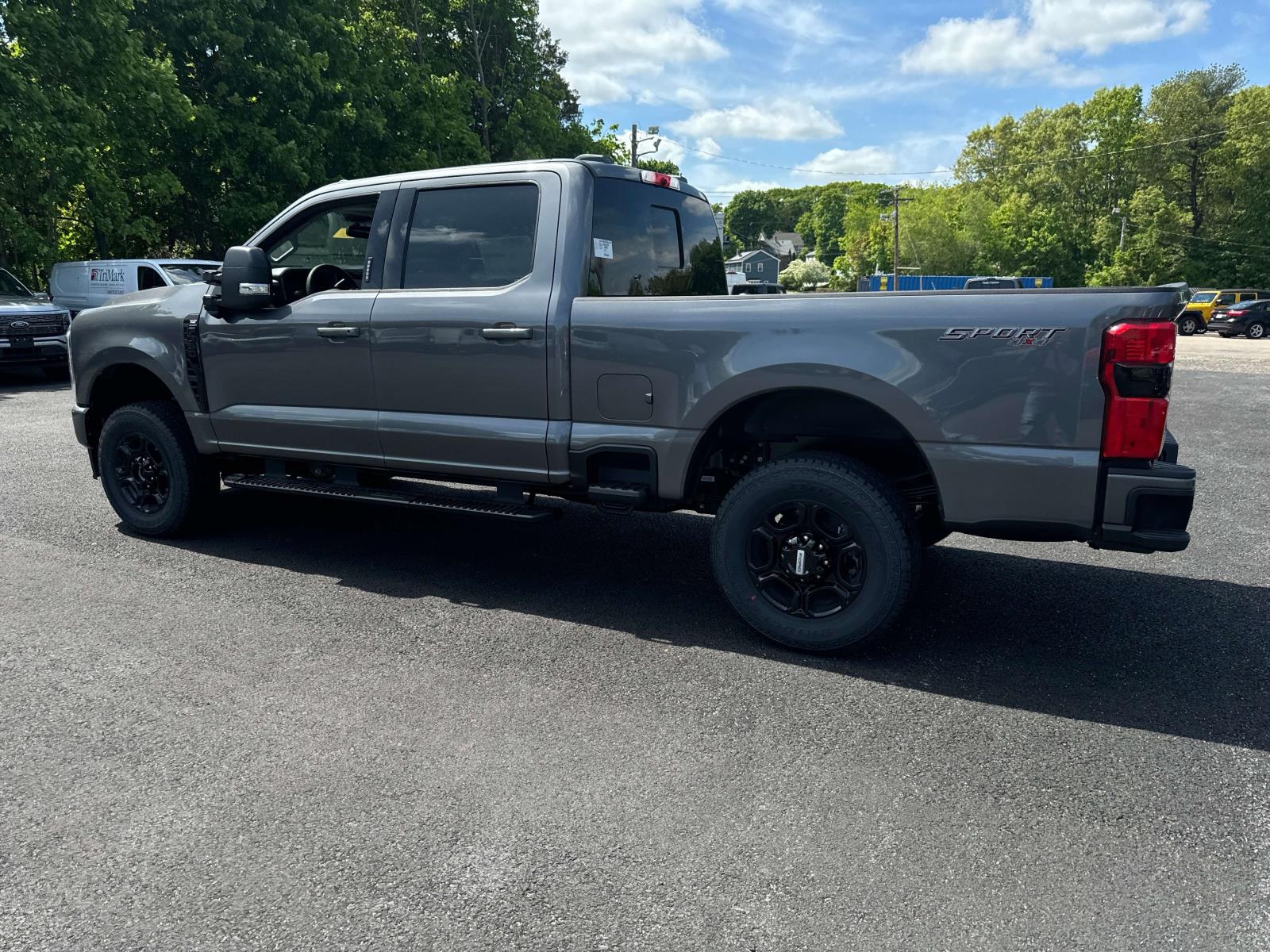 2024 Ford F-350 XLT 3