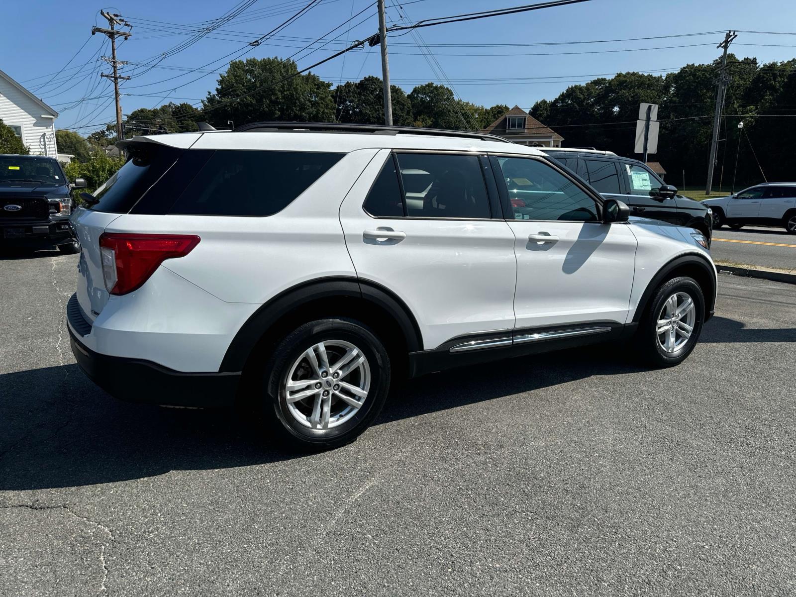 2021 Ford Explorer XLT 4