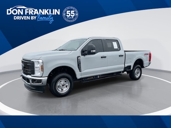 2025 Ford F-250 XL 4x4 Crew Cab 6-3/4' Box's photo