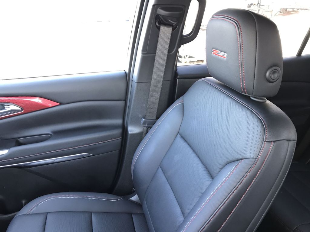 2025 Chevrolet Traverse Z71 - Photo 26