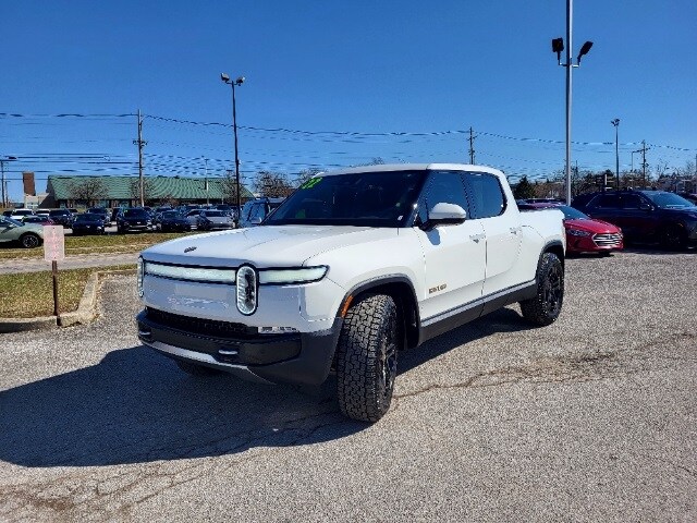 Used 2022 Rivian R1T Adventure with VIN 7FCTGAAA2NN015478 for sale in Columbia, KY