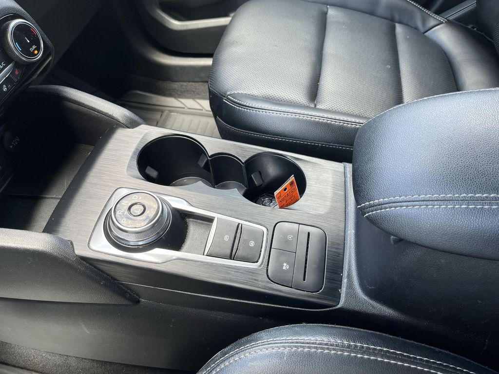 2022 Ford Escape SEL - Photo 21