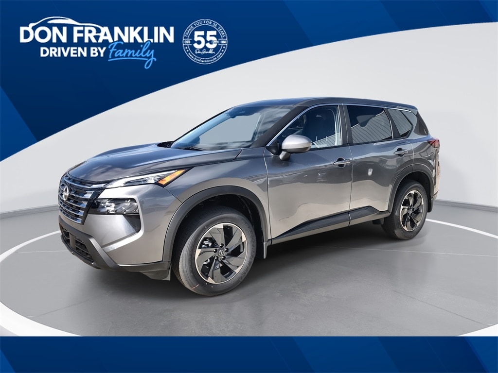 2026 Nissan Rogue SV's photo