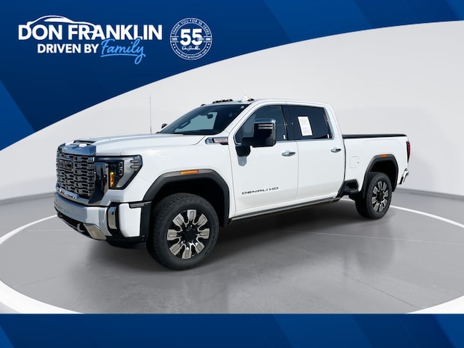 2024 GMC Sierra Denali 4WD Crew Cab Standard Box's photo