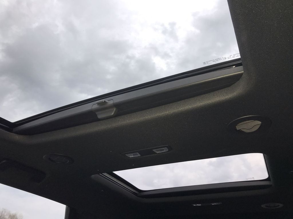2023 Buick Enclave Essence - Photo 23