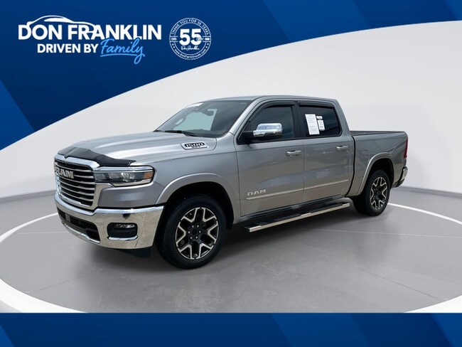 2025 RAM 1500 Laramie 4x4 Crew Cab 5'7's photo