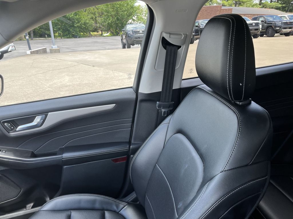 2022 Ford Escape SEL - Photo 24