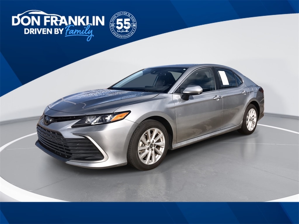 2024 Toyota Camry LE