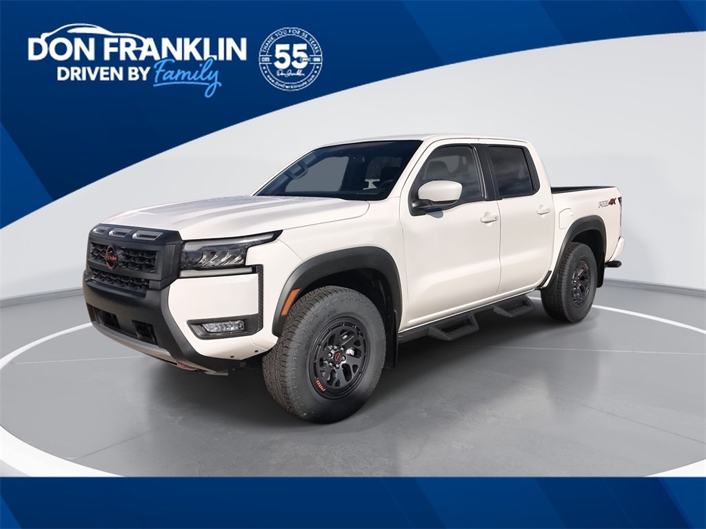 2026 Nissan Frontier PRO-4X's photo